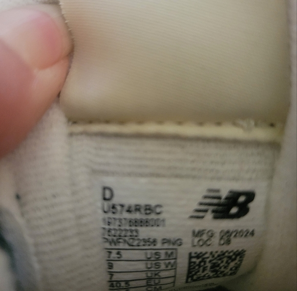 New Balance 574 Marsh Green New Spruce Sneakers - Picture 6 of 8